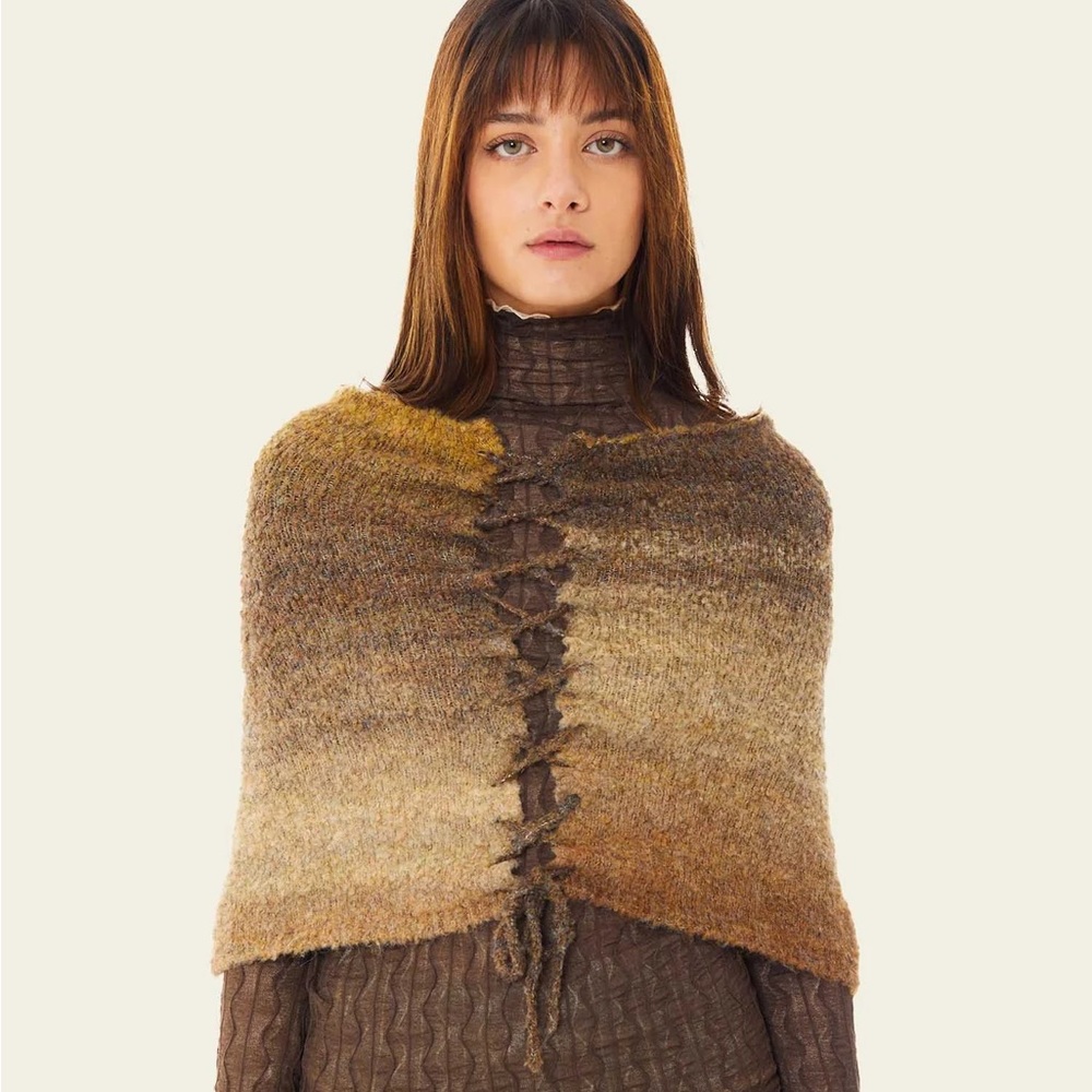 Find Me Now the Label - Dusty Snood